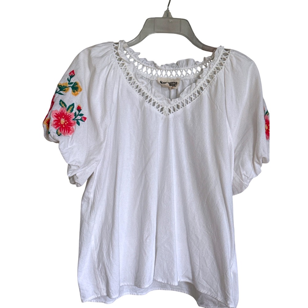 Savanna Jane embroidered peasant blouse white woven fabric boho cutout collar S